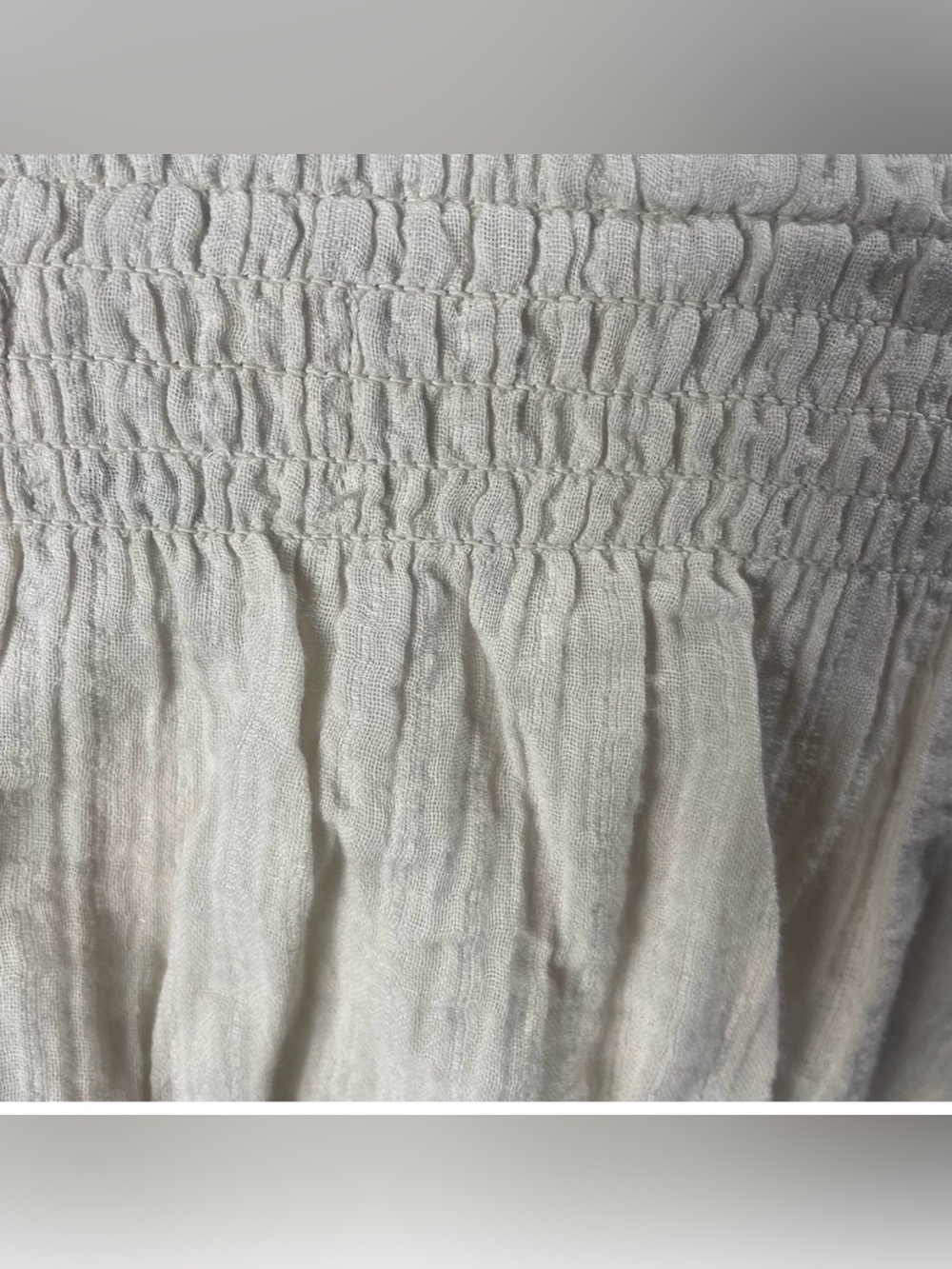 Smocked strapless tube top Crinkle Gauze Tube Top tan/beige Size: Small - Picture 6 of 9